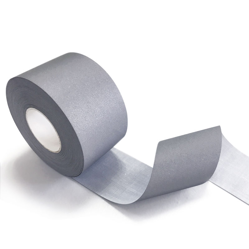 耐水洗、干洗亮银TC乐鱼在线官网布 亮度＞420