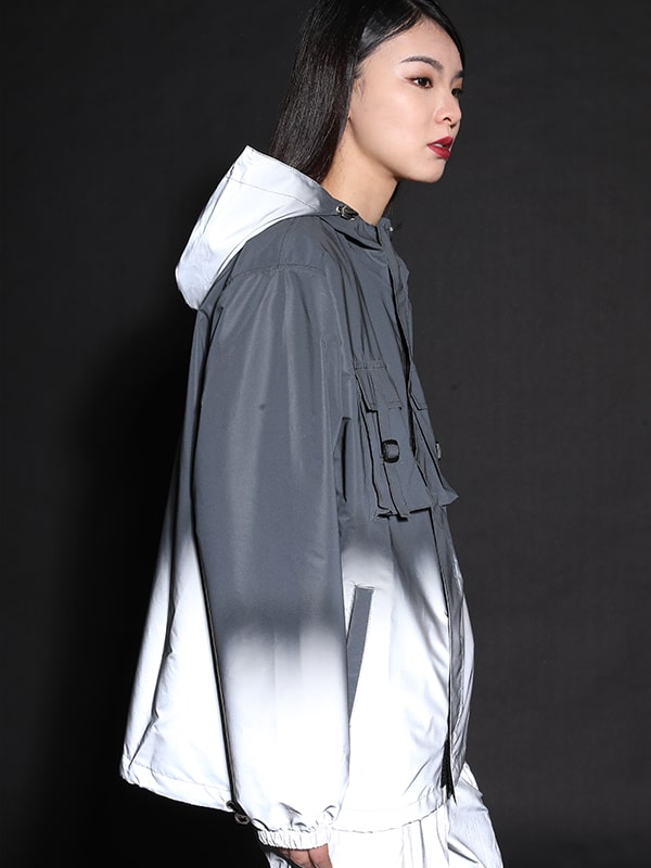 渐变乐鱼在线官网夹克